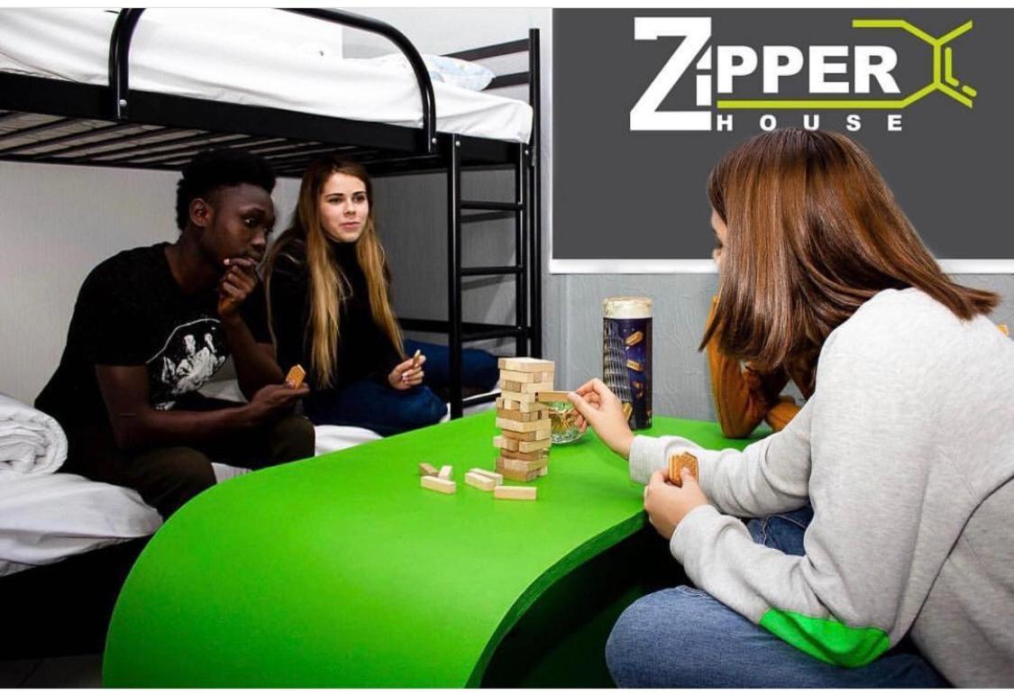 Hotel Zipper House Odessa Buitenkant foto